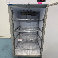 LabRepCo Futura Lab Refrigerator image 3